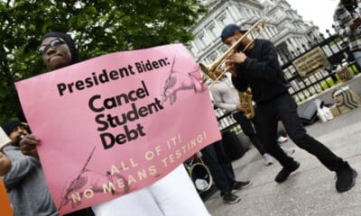 U.S. 8th Circuit Court Judge Puts the Brakes on Biden's Student Debt Forgiveness