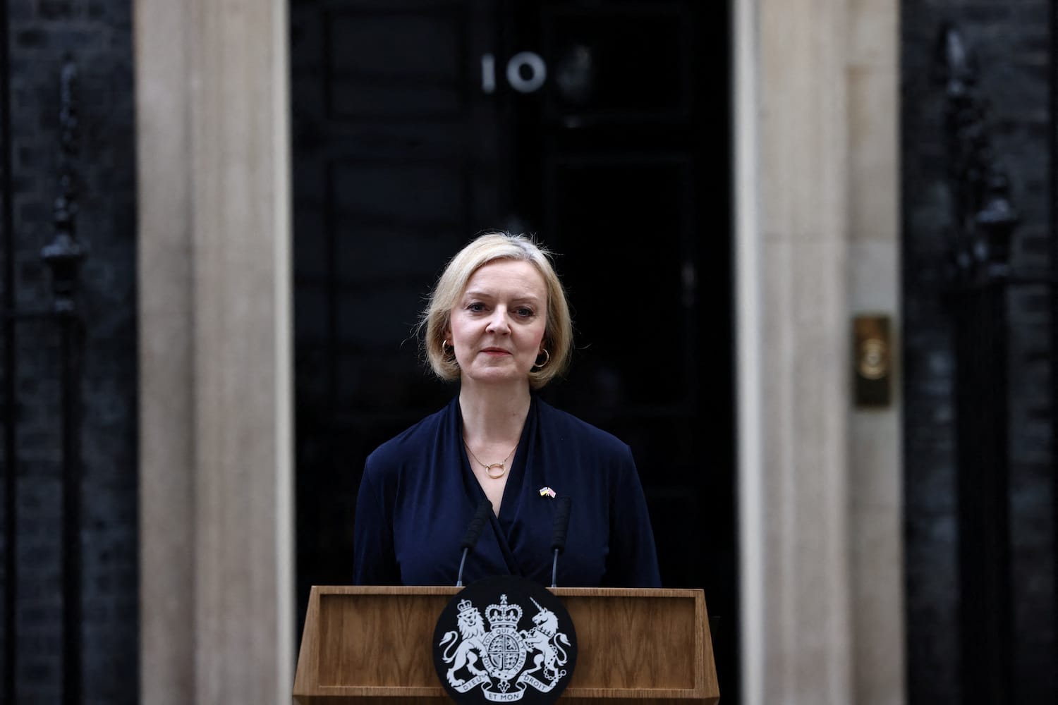 British Prime Minister Liz Truss Resigns After 6 Weeks