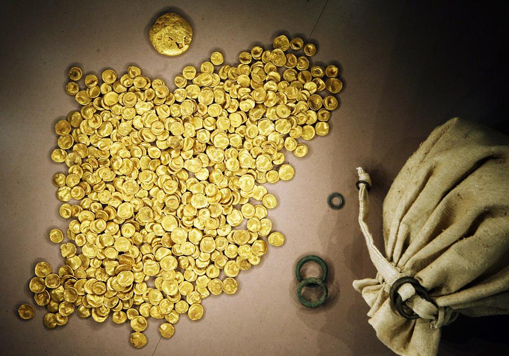 Thieves Make Off With US$1.65 Million in Celtic Gold Coins Thieves Make Off With US$1.65 Million in Celtic Gold Coins