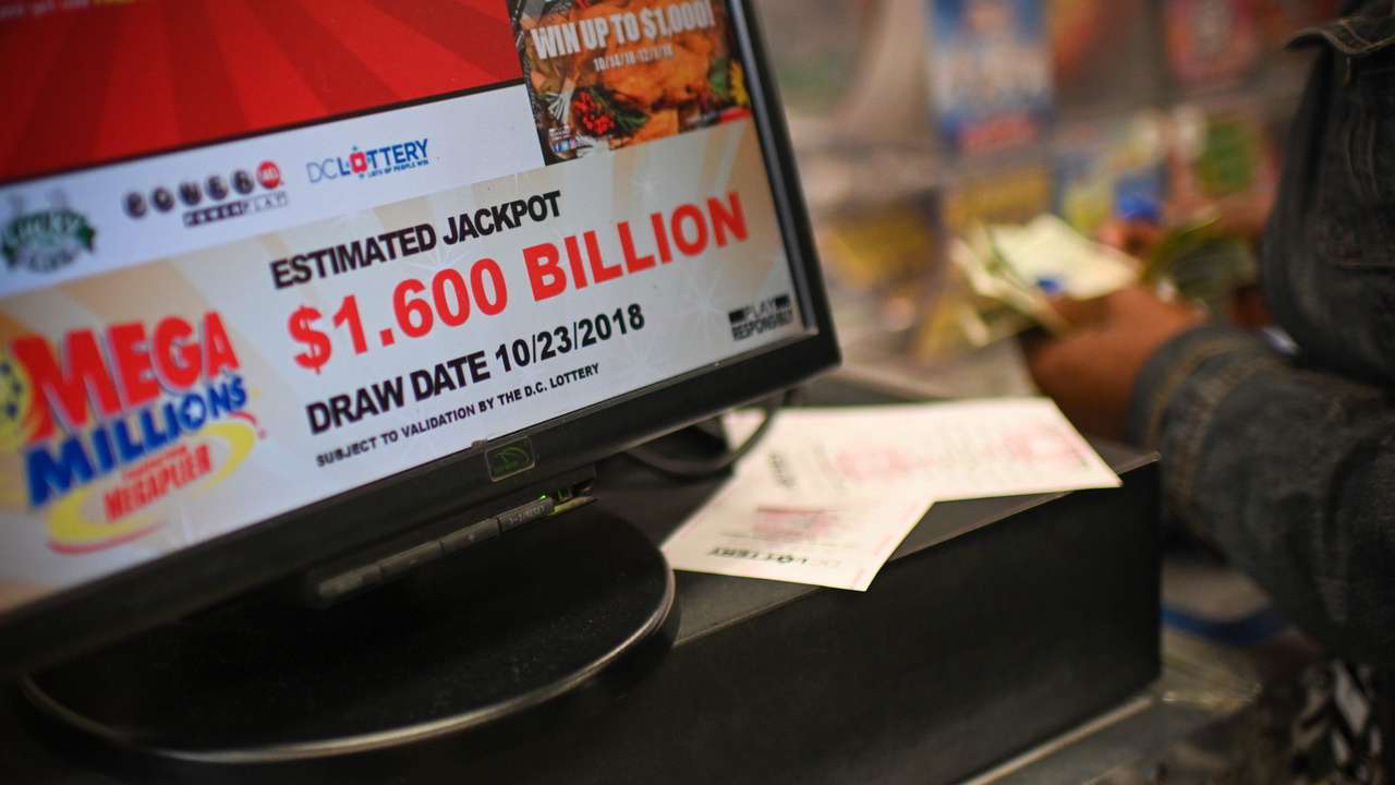 Powerball Jackpot Hits a Staggering US$1.6 Billion Powerball Jackpot Hits a Staggering US$1.6 Billion