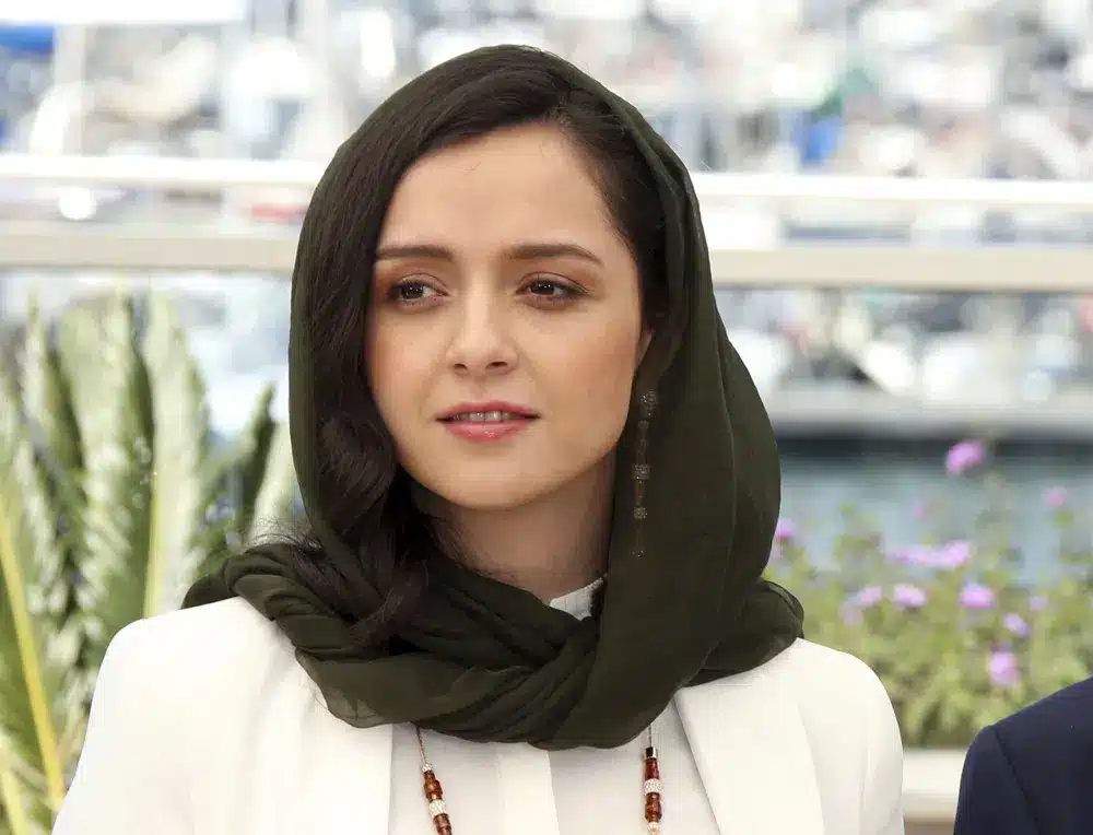 Iran Arrests Hollywood Actress Over Hanging Protest Iran Arrests Hollywood Actress Over Hanging Protest