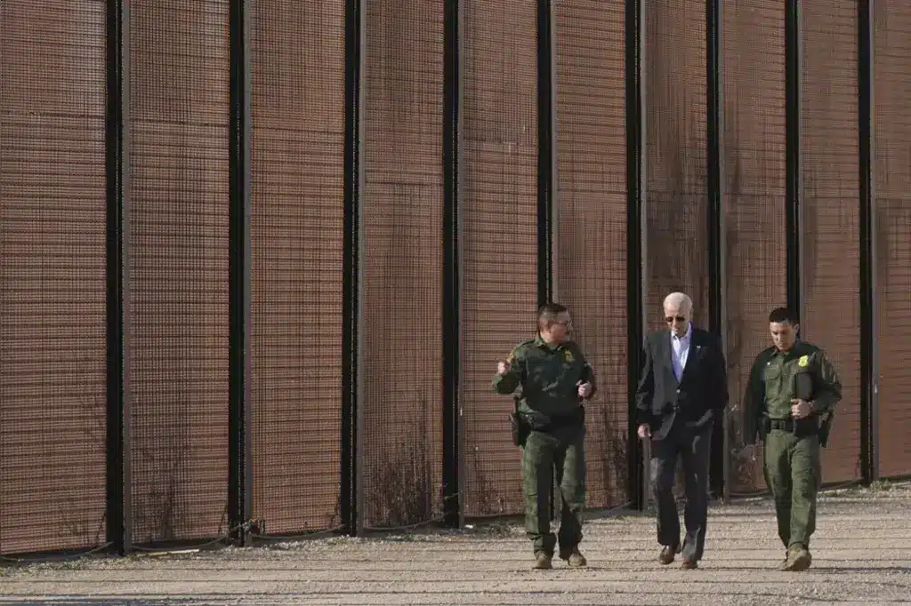 Biden Visits US-Mexico Border