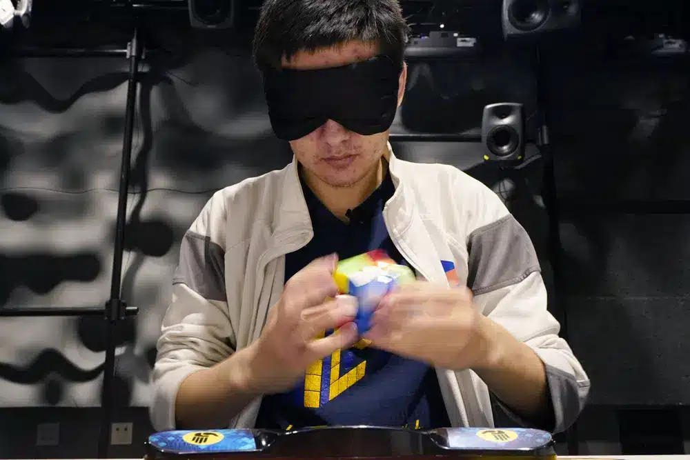 World Champion Says Rubik's Cube And Violin Go Hand In Hand rubik's