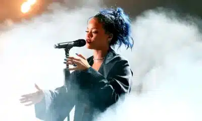 super-bowl-rihanna