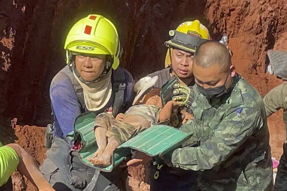 THAILAND: Rescue Dig Saves Toddler Trapped In Well For One Night thailand