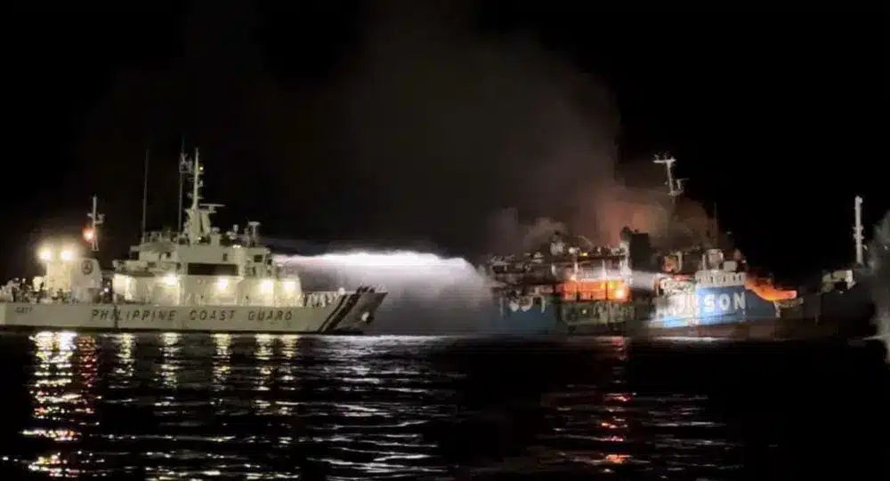 Philippines Ferry Inferno Kills 31 Passengers, 230 Rescued, 7 Missing Philippines Ferry Inferno Kills 31 Passengers