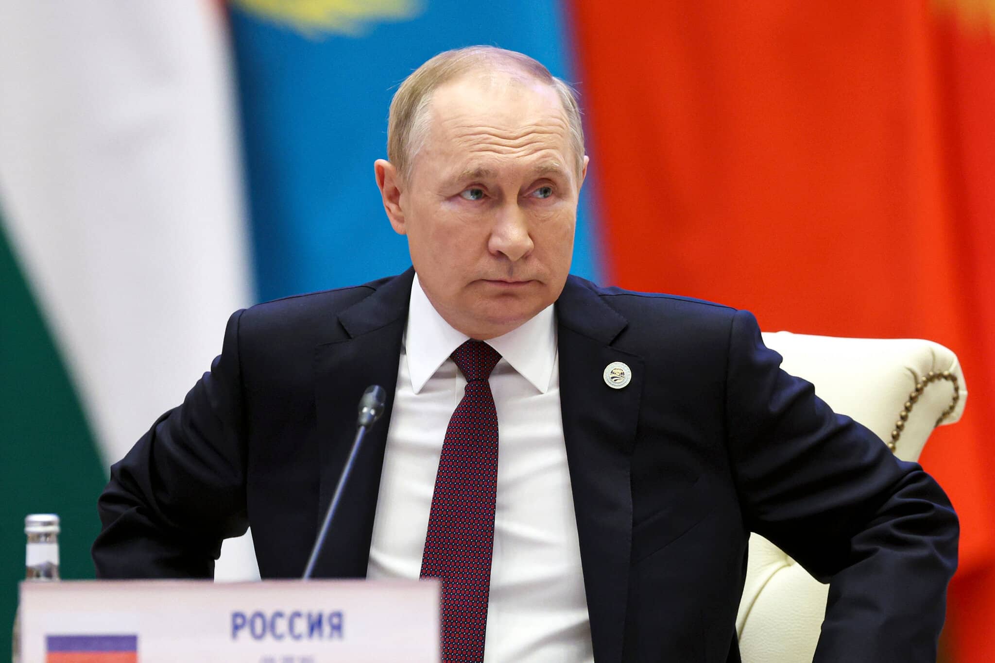 International Court Issues War Crimes Warrant For Putin putin charged with war crimes