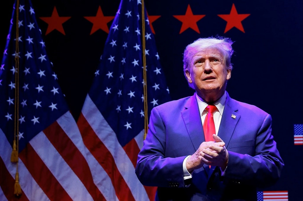 Former US President Donald Trump Says He Expects to Be Arrested Donald Trump to be arrested