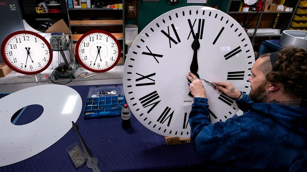 Daylight Saving Time Clocks Move Ahead By One Hour March 12, 2023 daylight savings time