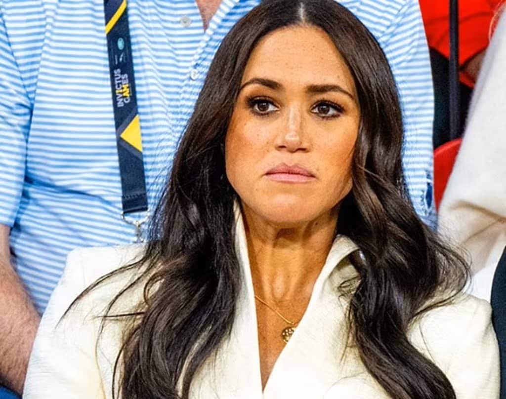 Meghan Accused of Snubbing Family
