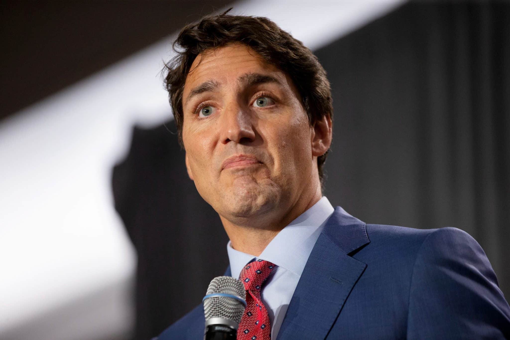 Trudeau Has HISSY FIT Over Twitter Labeling the CBC "Government-Funded Media" Trudeau Has HISSY FIT Over Twitter Labeling the CBC "Government-Funded Media"