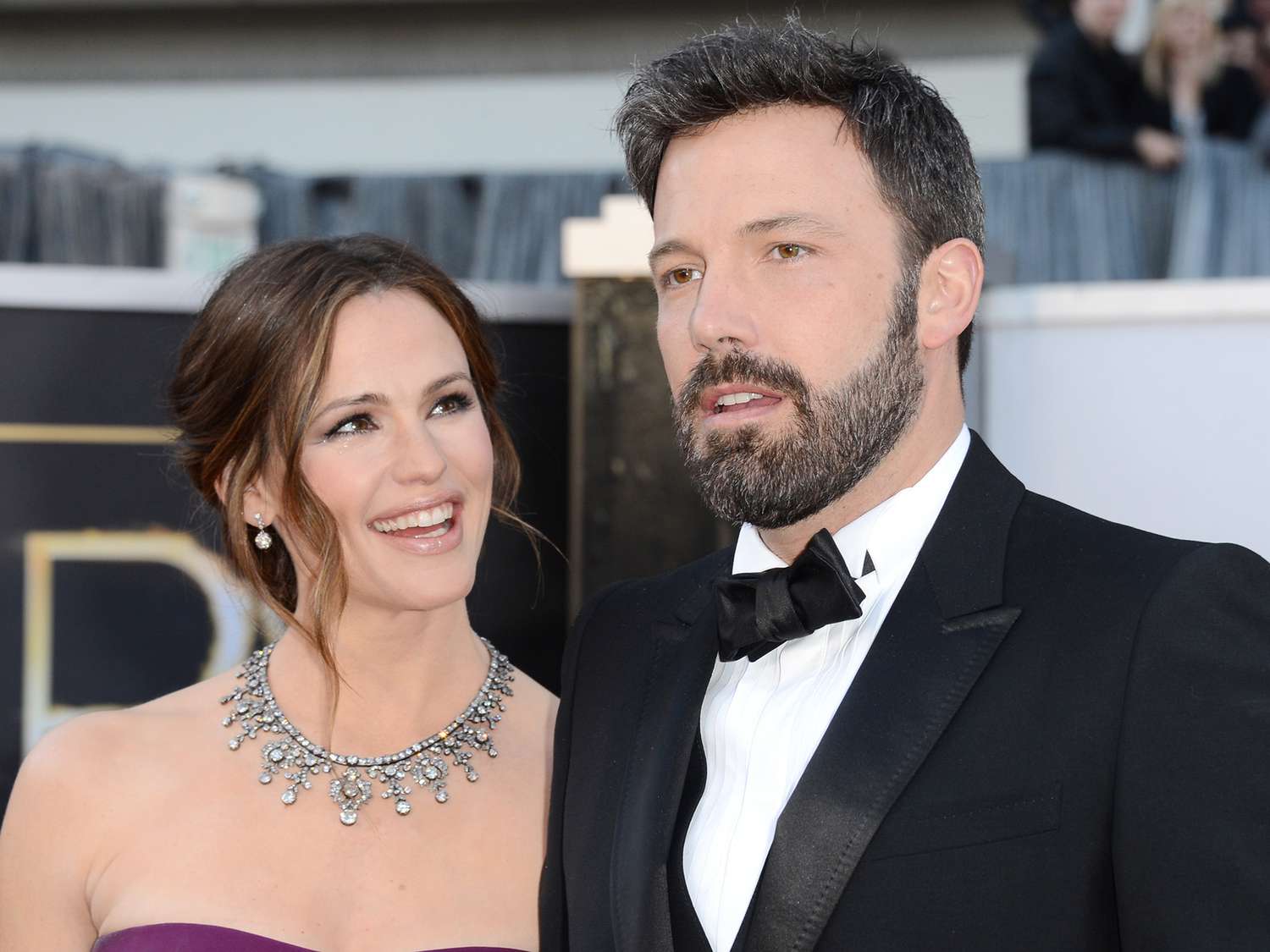 Why Jennifer Garner And Ben Affleck's Kids Are Not On Social Media garner