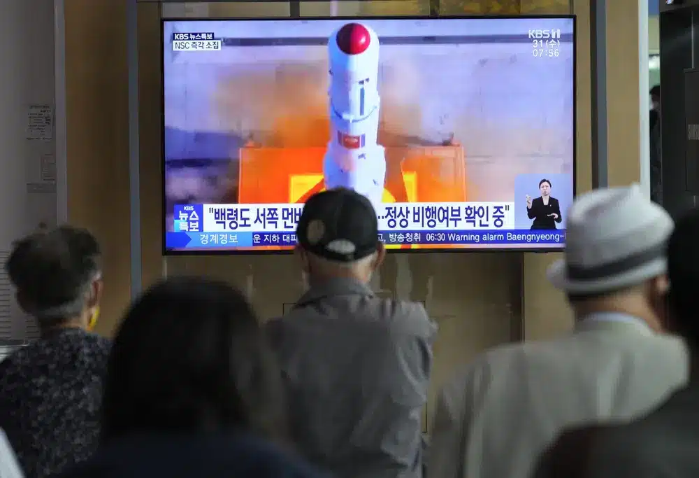 North Korea Spy Satellite Launch Fails As Rocket Falls Into The Sea north korea