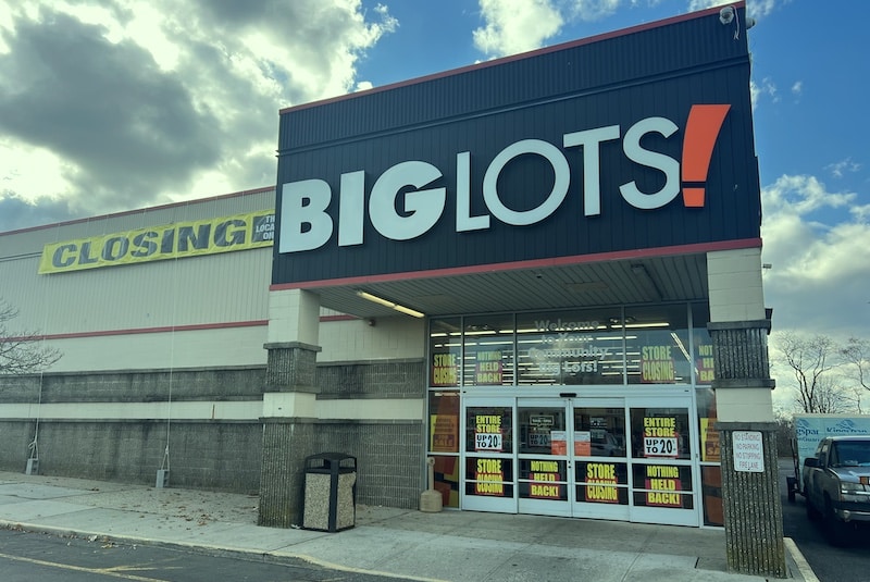 Big Lots Closing