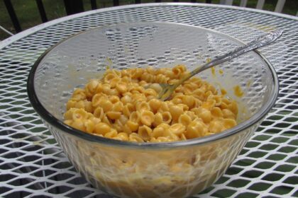 Tips for Perfecting a Quick and Comforting Macaroni and Cheese Recipe for Busy Weeknights