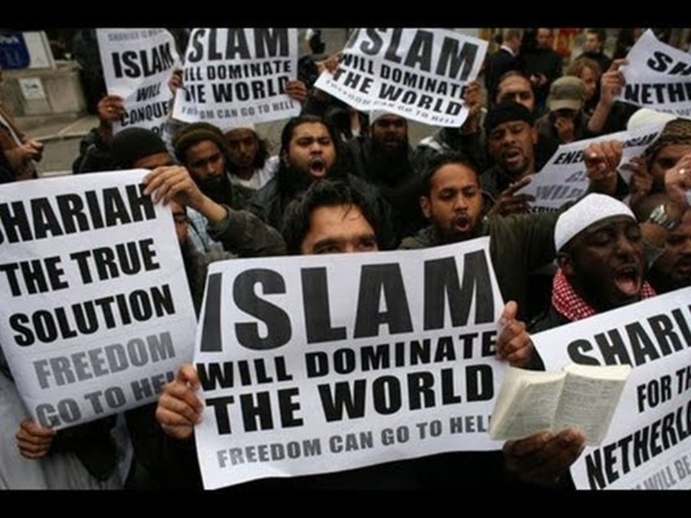 The Radical Left’s Courtship of Islam