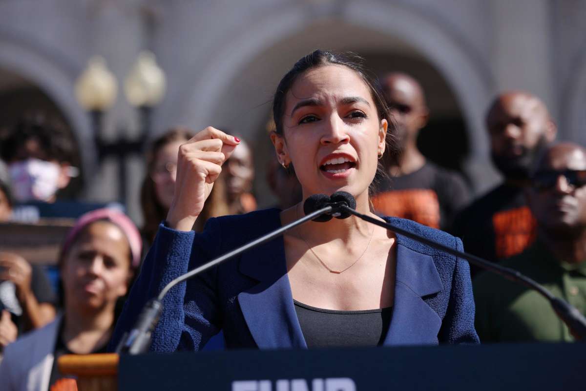 AOC is in ‘favor’ of ‘ROBBING’ the American people